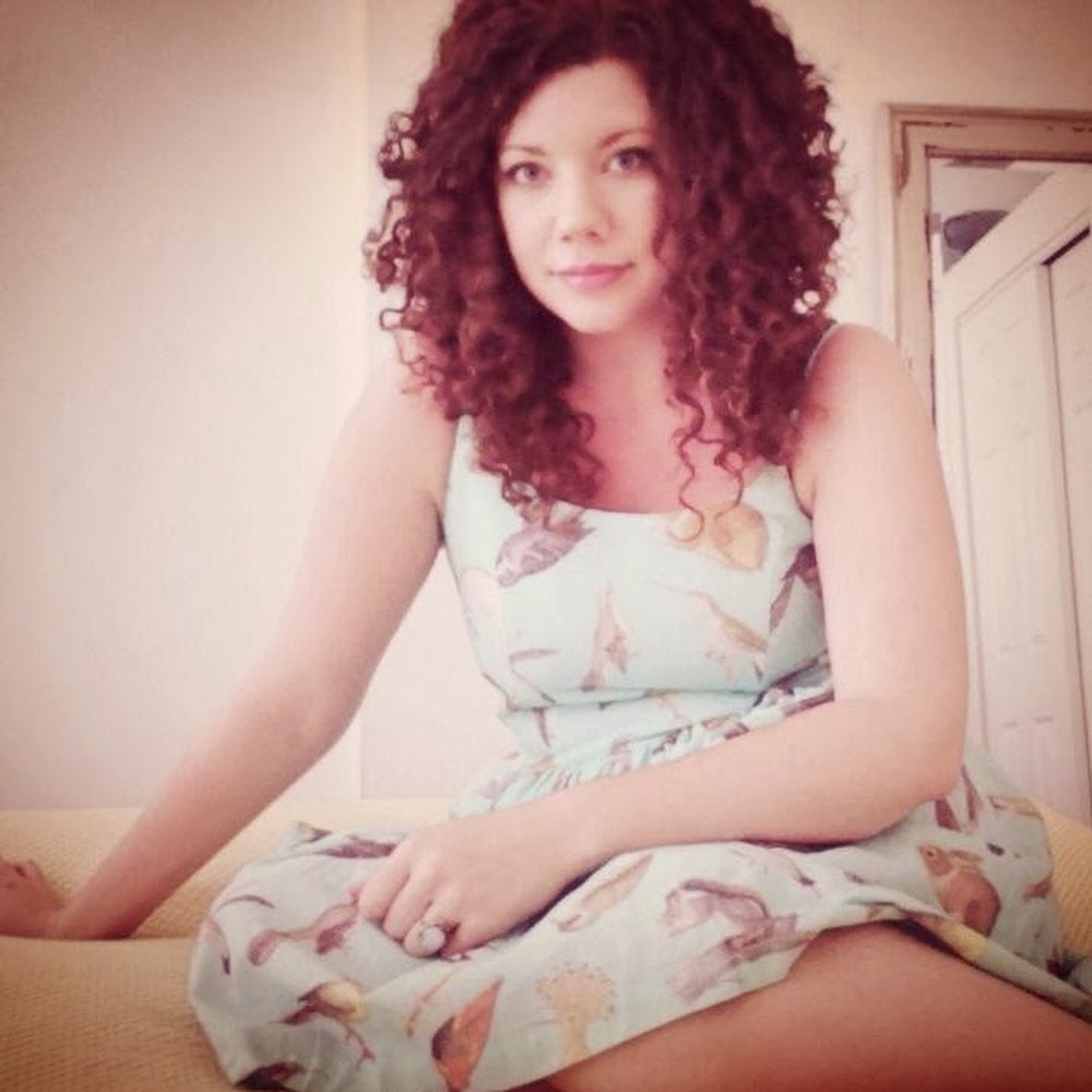 Meet your Posher, Adrienne